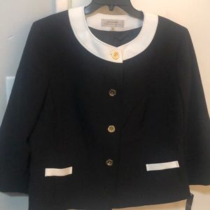 Tahari Arthur s.levine jacket suit 16w